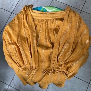 Lauren Conrad blouse. Size medium. Gold and mustard color. Excellent condition.